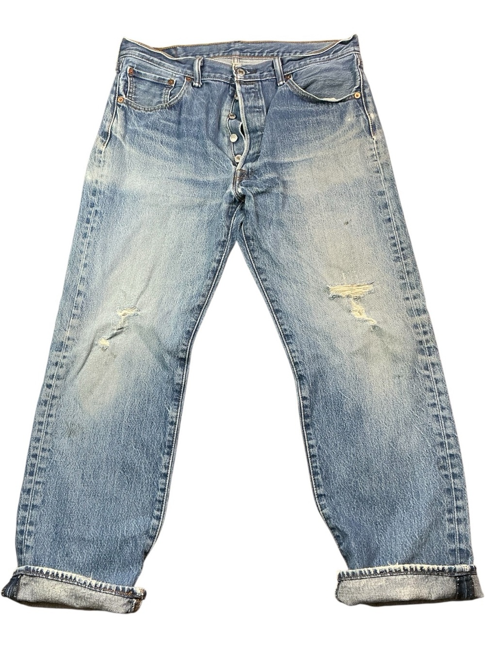 Vintage Levi’s 501 button fly straight leg medium wash jeans 34 x 29